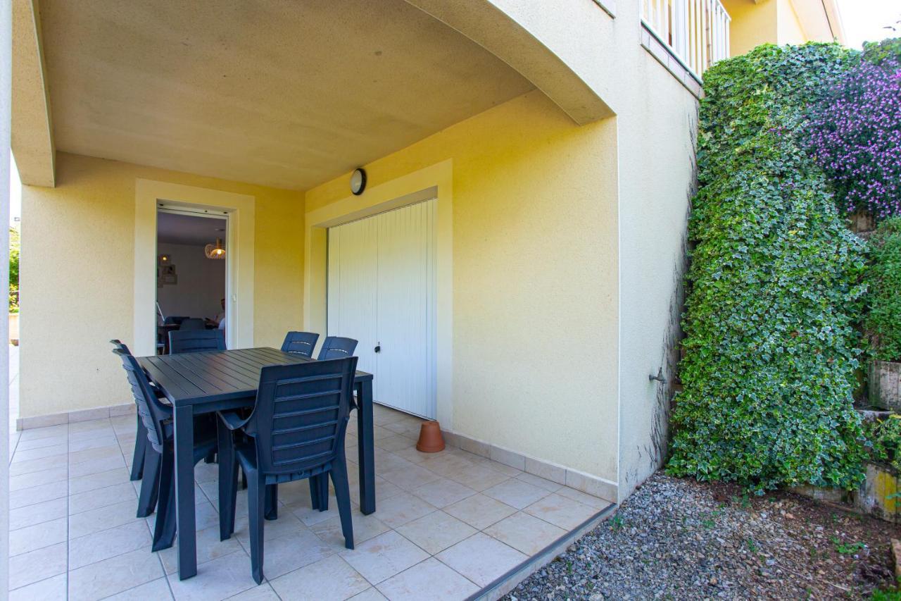 Superbe Avec Terrasse Et Vue Degagee *